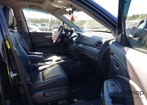 2021 Honda Pilot Awd Special Edition z USA, uszkodzony, nr VIN 5FNYF6H28MB073988